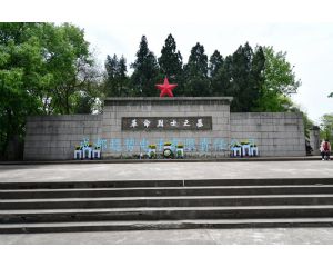 2021年11月30日湖北省襄阳某步队三维电子沙盘交付，瞻仰湖北襄阳市革命义士陵园！